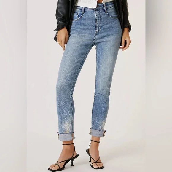 Pilcro The Cigarette Slim Straight Jeans in Distressed Light Wash, 34/18 - Picture 1 of 14